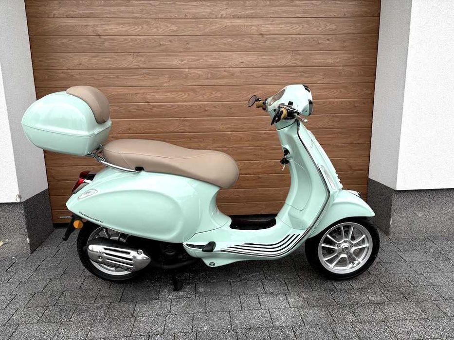 Piekna Vespa Primavera 50 ++ Skuter zarezerwowany