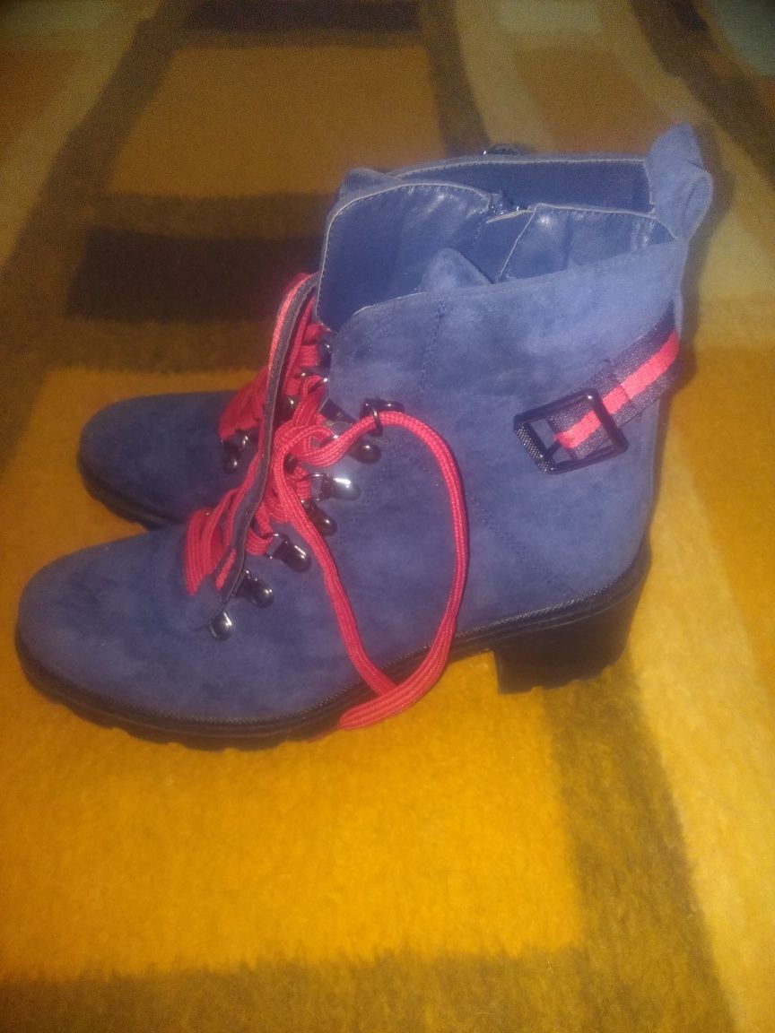 Sapatos de salto altos tamanho 40