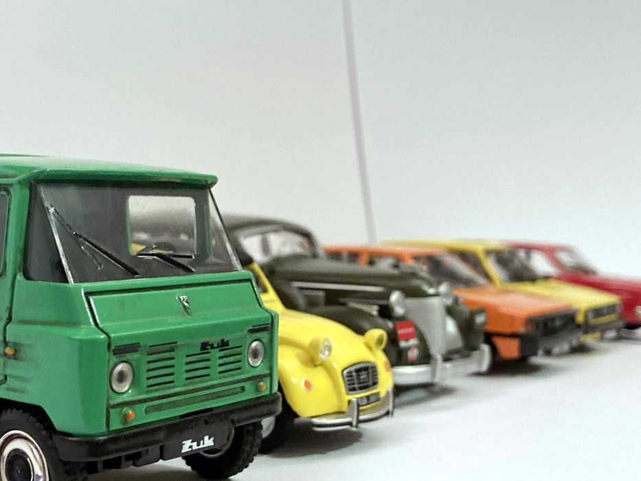 Modele aut PRL-u w skali 1:43