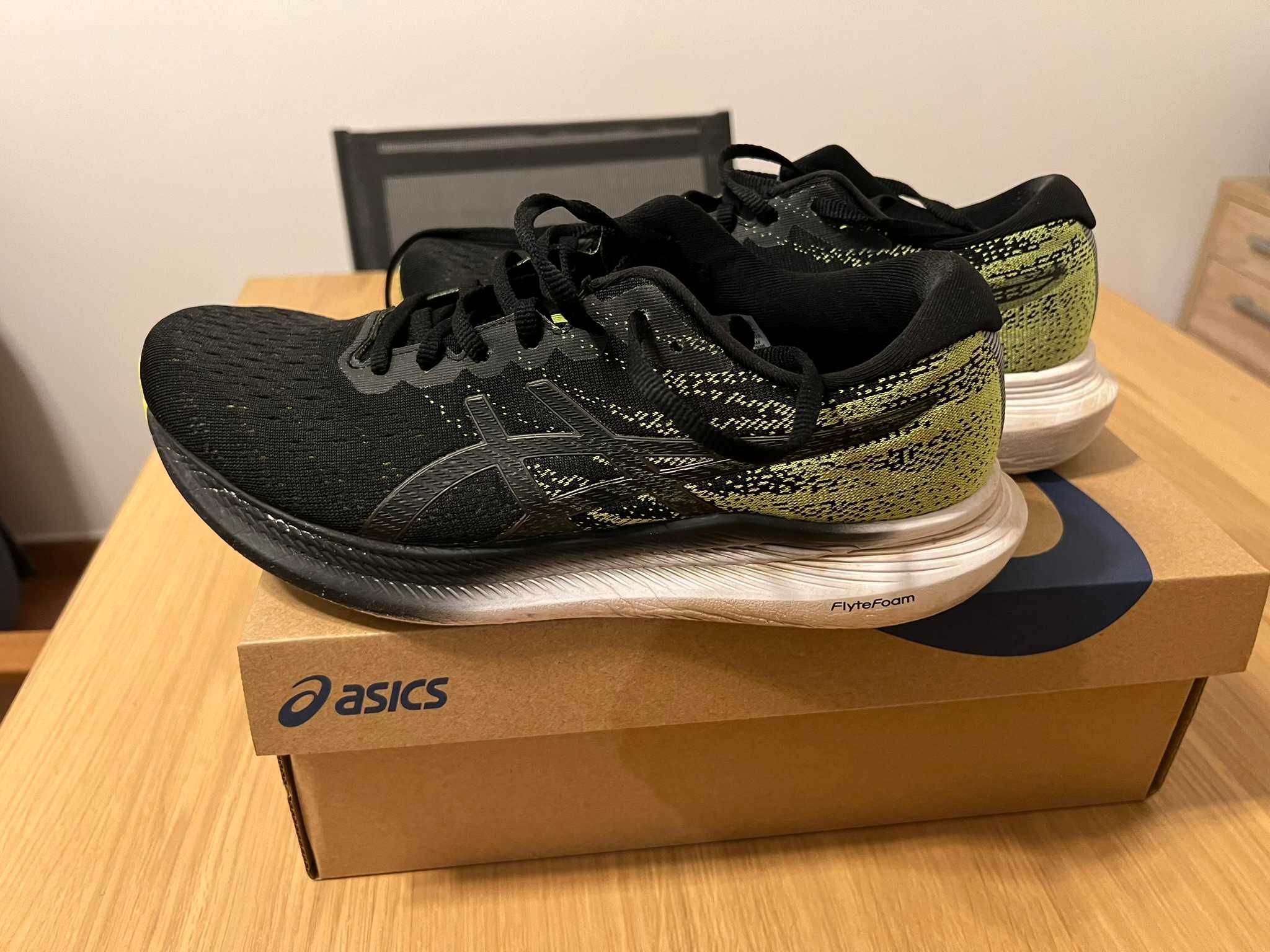 Vendo sapatilhas ASICS Evoride 3 tamanho 42 2/3