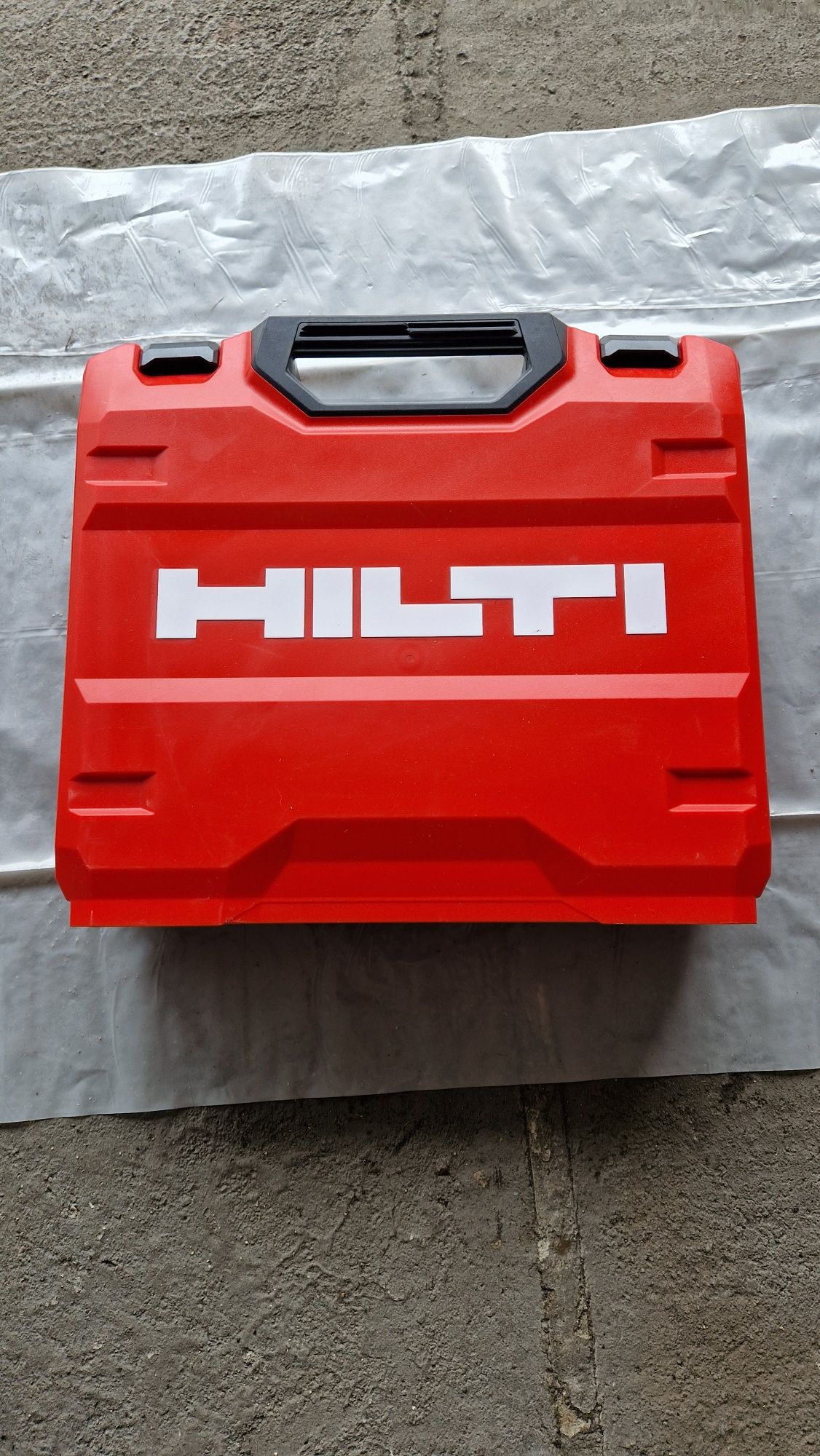 Sf6-22 nuron hilti walizka