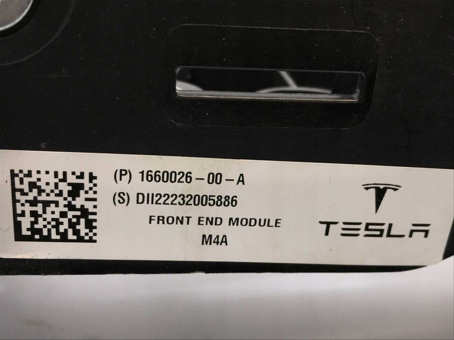 Tesla Model 3 Телевізор Установочна панель - рестайл дорестайл