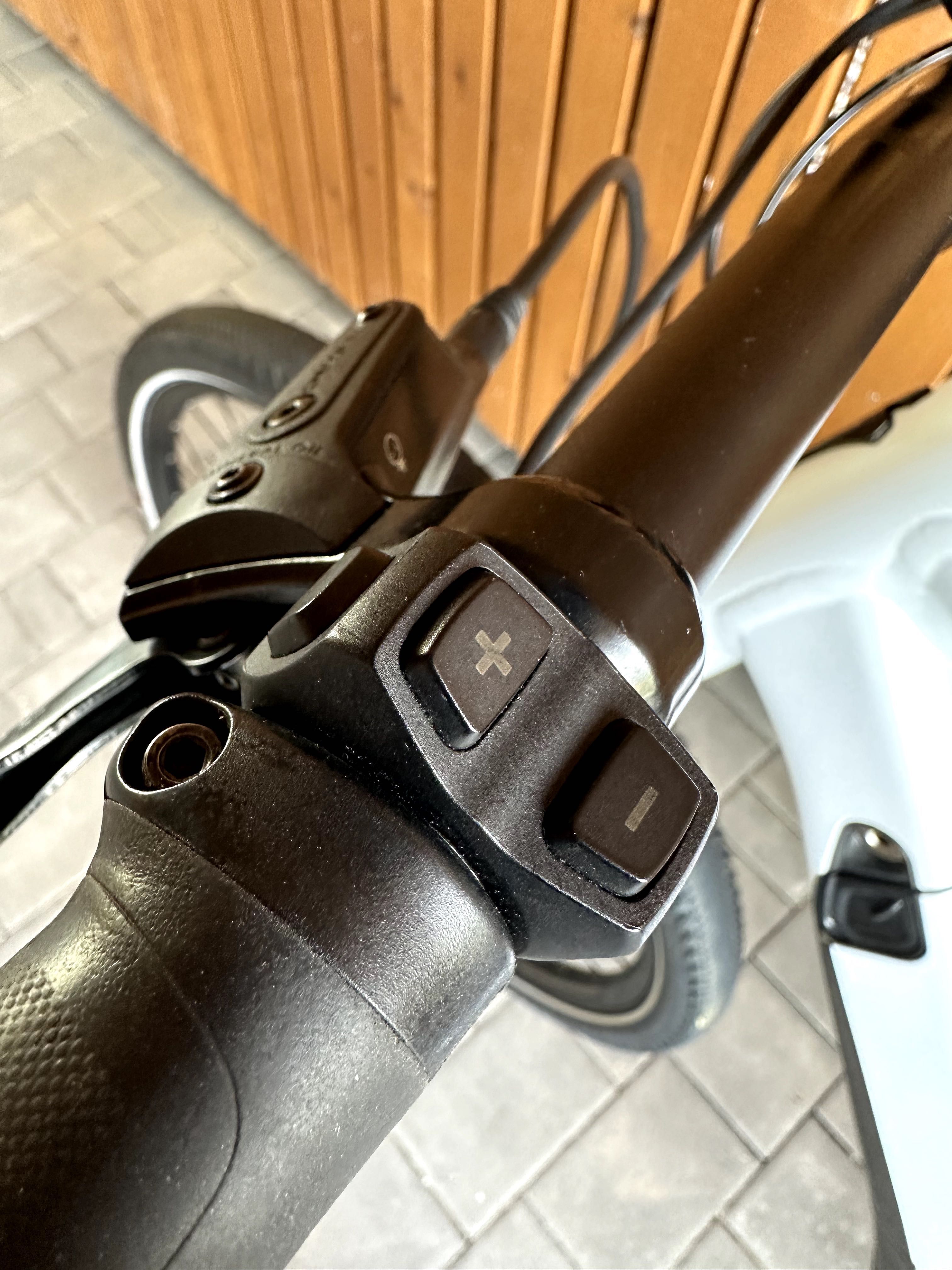 Specialized Vado elektryczny rama M bdb stan