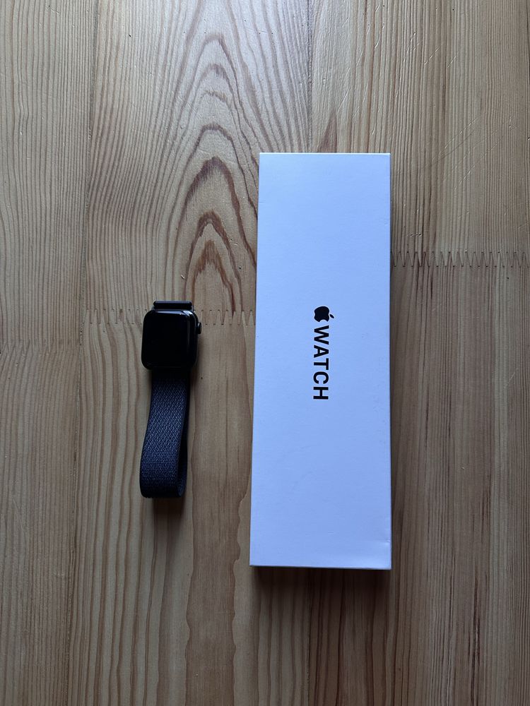 Apple watch SE 2 2024 40 mm Midnight