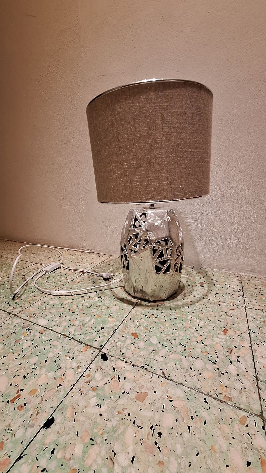 Candeeiro de mesa