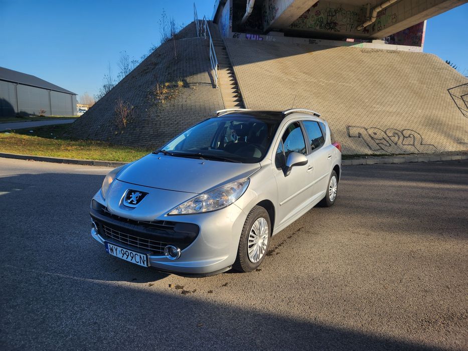 Peugeot  207  SW  1.6  Benzyna  2008r