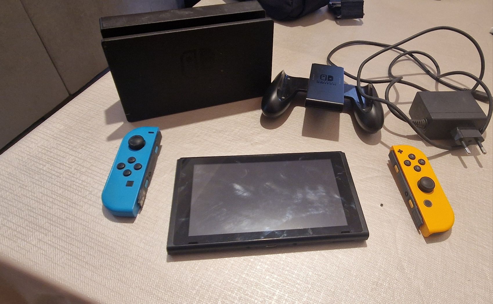 Vendo Nintendo Switch usada 150 euros