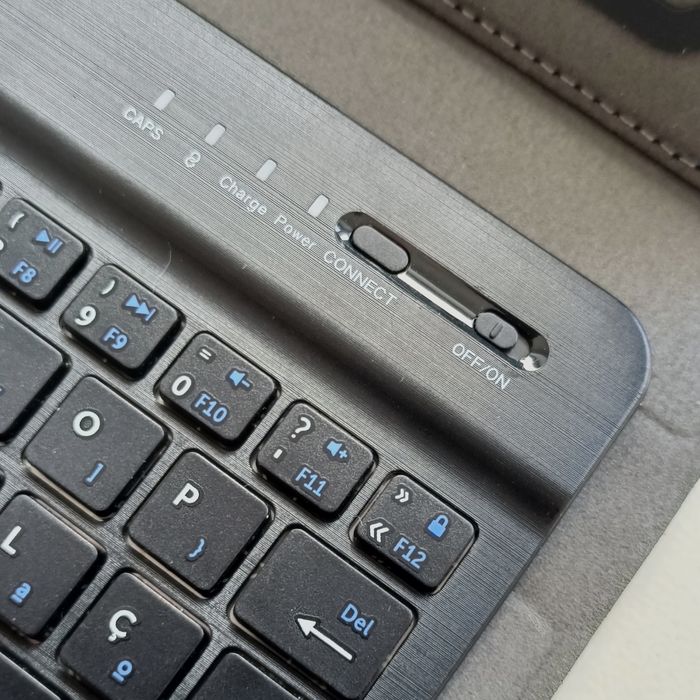Capa com teclado para tablet de 7 polegadas ou 8 polegadas