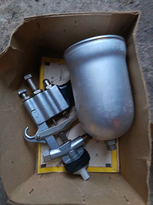 Pistolet lakierniczy