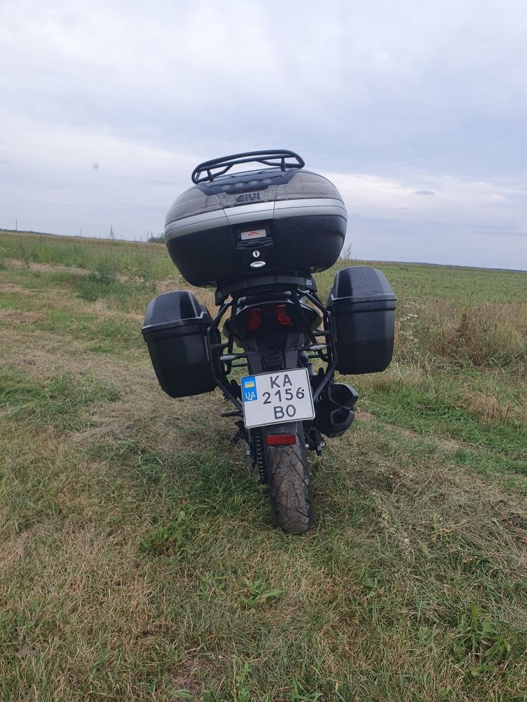 Мотоцикл Bajaj Diminar 400
