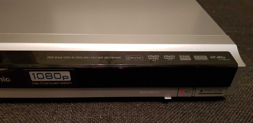 Panasonic DMR-EH67  Nagrywarka DVD z dyskiem twardym