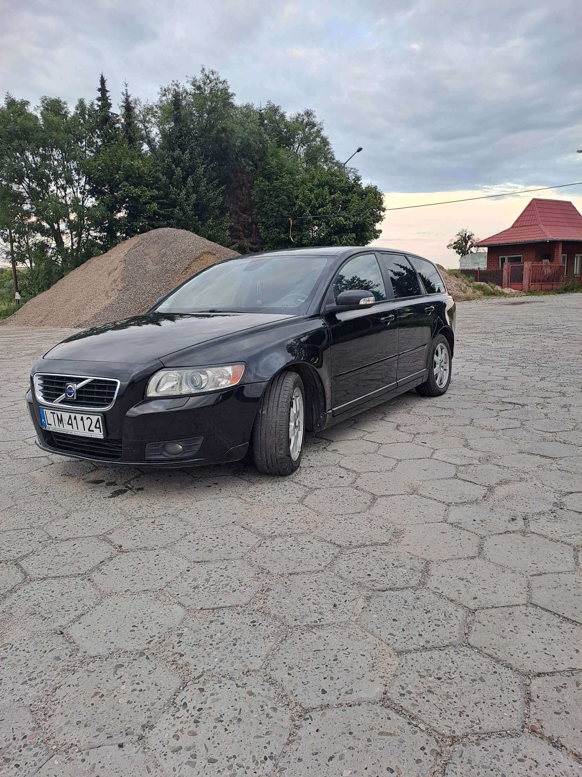 Volvo v50 2.4 d5 180Km