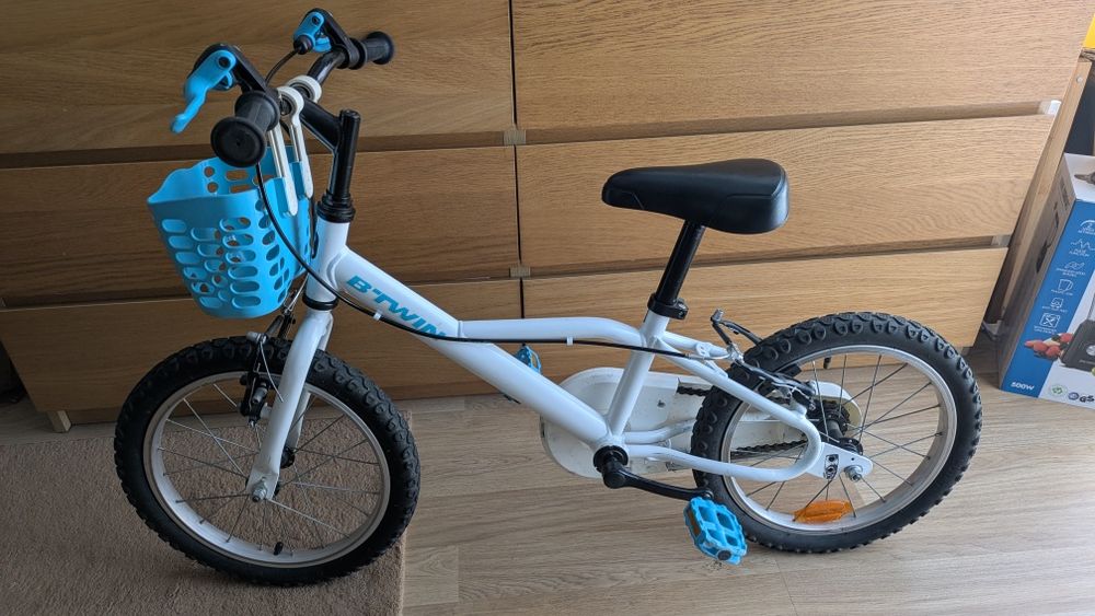 Bicicleta 16 4,5-6 anos 100 INUIT B'TWIN
