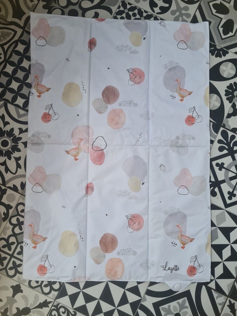Mata do przewijania layette raz uzyta
