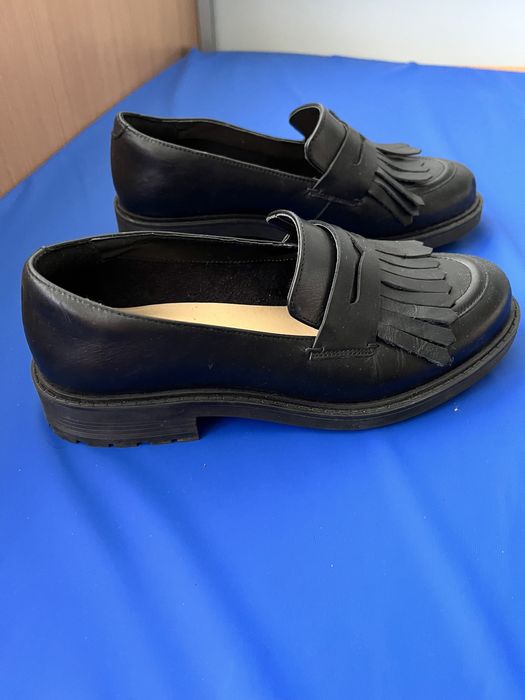 Лофери жіночі фірми Clarks, лофери шкіряні, туфлі