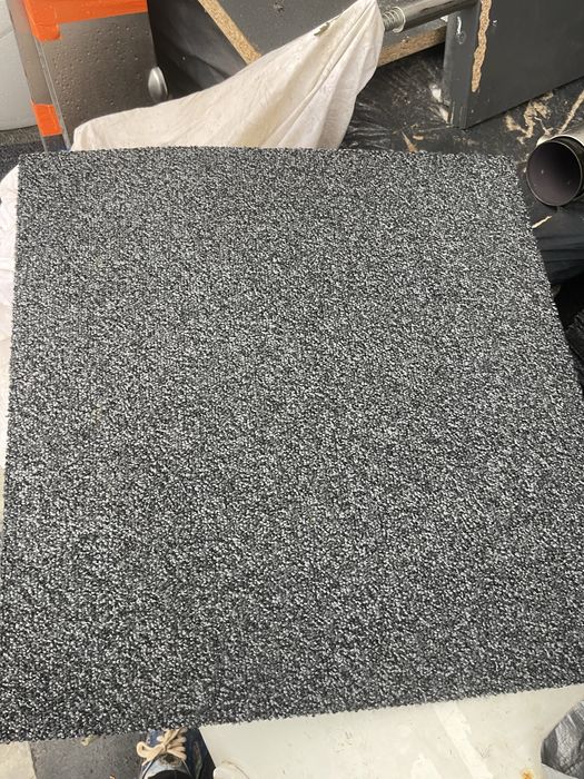 Wykladzina pcv biurowa kwadrat duza ilosc 5000 szt