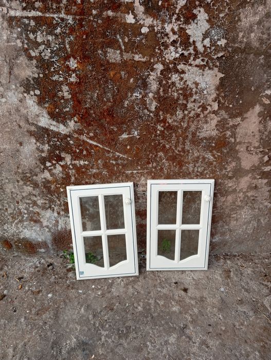 Vendo portas madeira