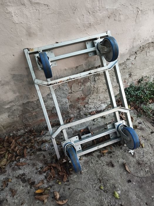 Wózek transportowy 700 kg