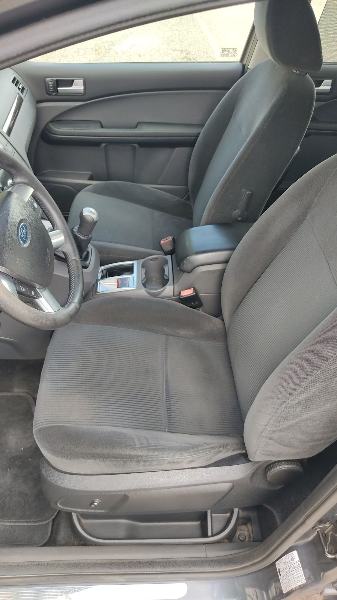 Ford C Max (Ghia)