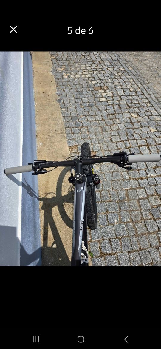 Bicicleta Merida Big Nine 6000 em carbono com extras