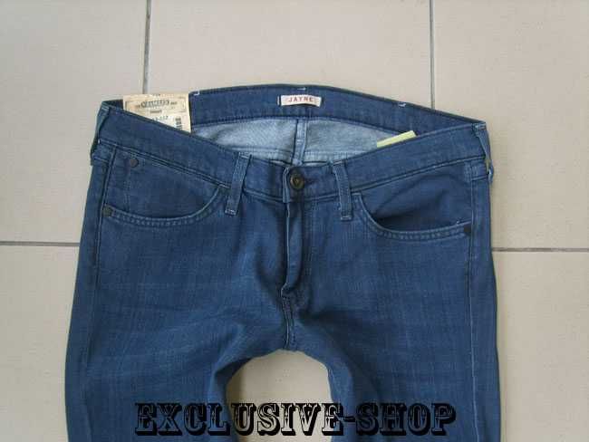 Wrangler JAYNE spodnie damskie jeansy  7/8 W28 pas 85 cm