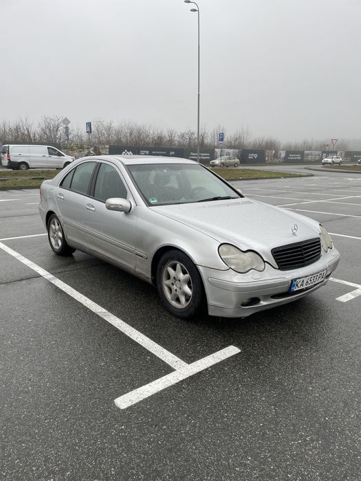 Mercede Benz c200 w203 2000рік 2.0компрессор