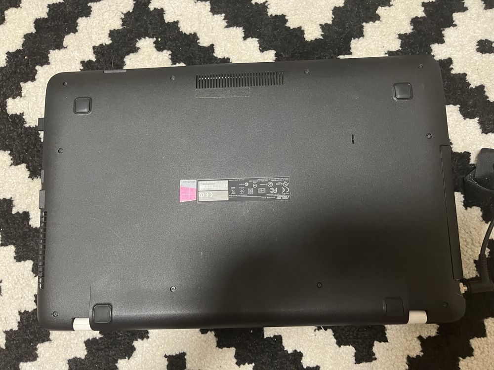 Ноутбук ASUS K751L