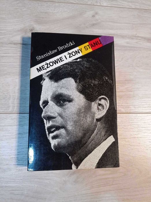 0097 Mężowie i Żony stanu