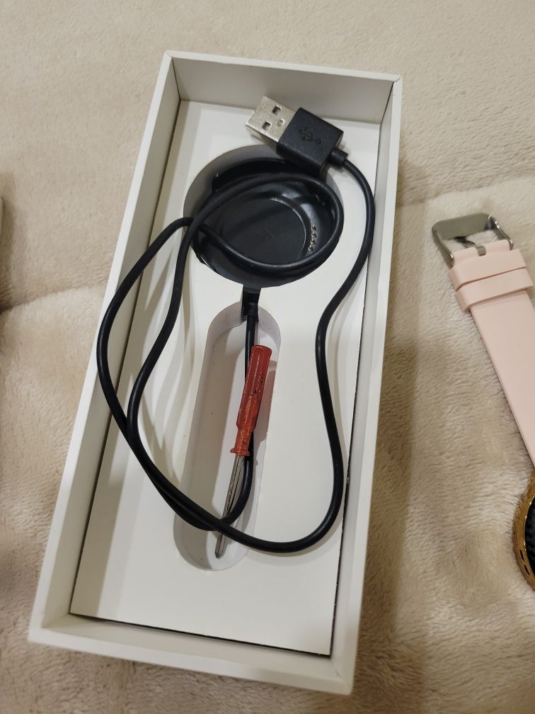 Relogio rohs Rosa como novo
