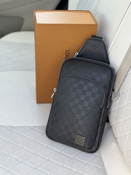 Чоловіча мужская сумка бананка слінг Louis Vuitton