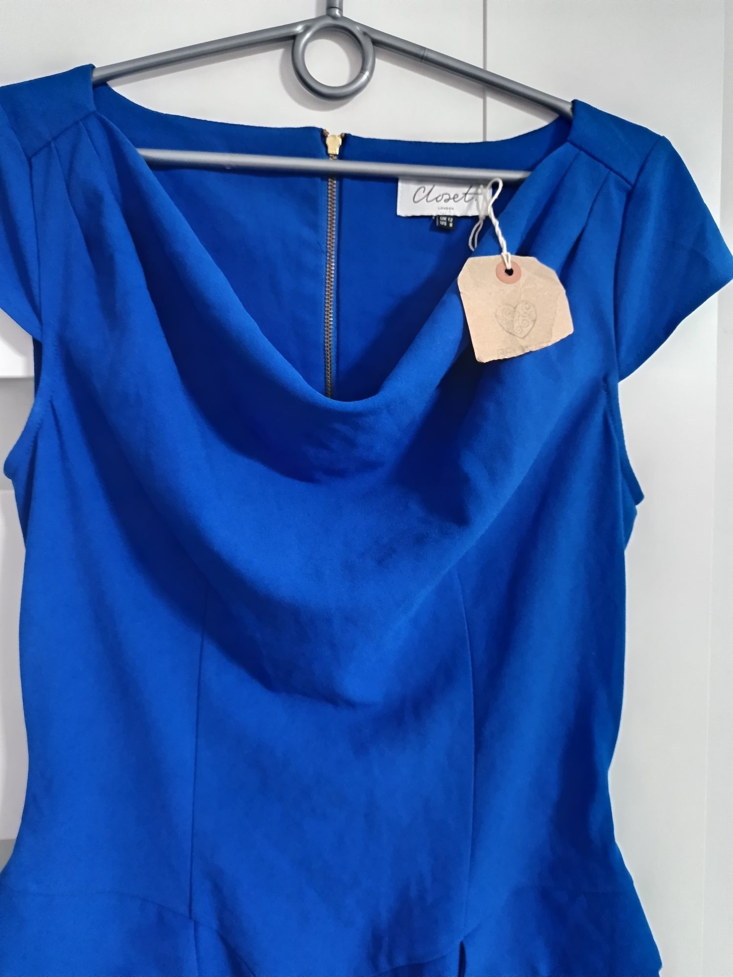 Sukienka Closet r.40