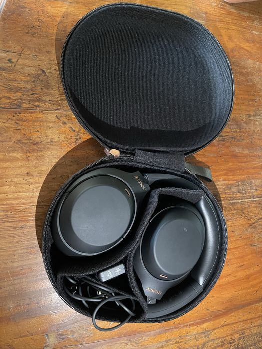 Auscultadores Sony WH-1000XM4