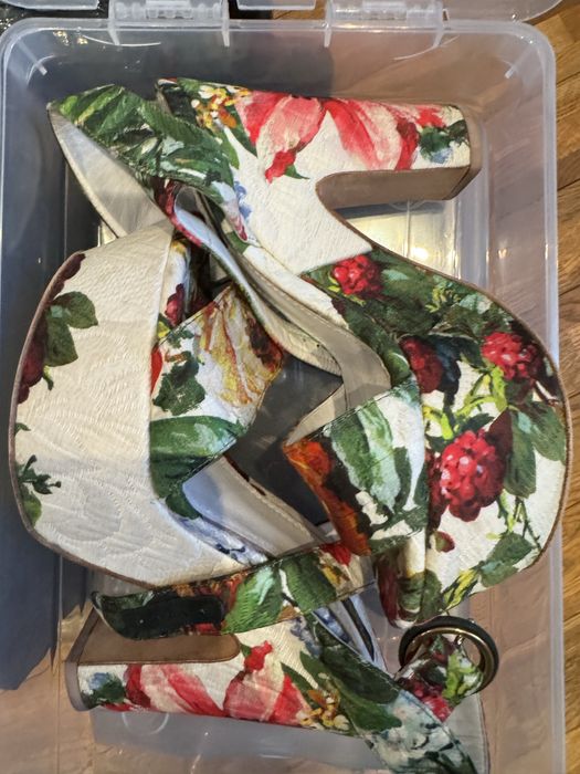 Босоножки Dolce Gabbana размер 37