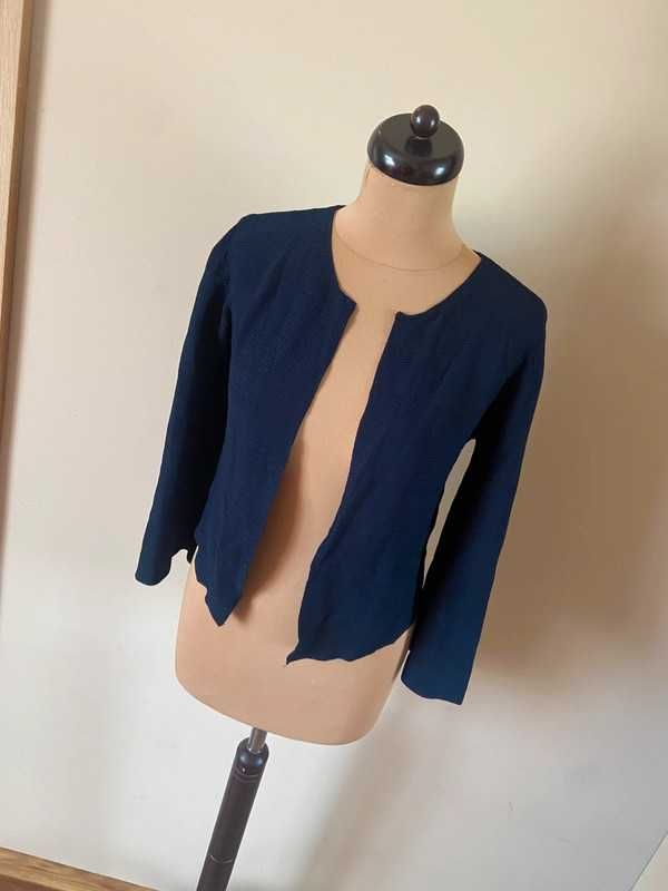 M l taranko  sweter kardigan prazkowany bolero tekstura 38 40 basic