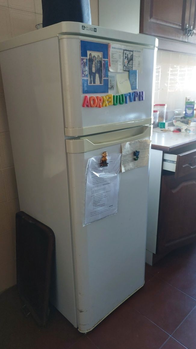 Frigorifico com congelador, 1.60