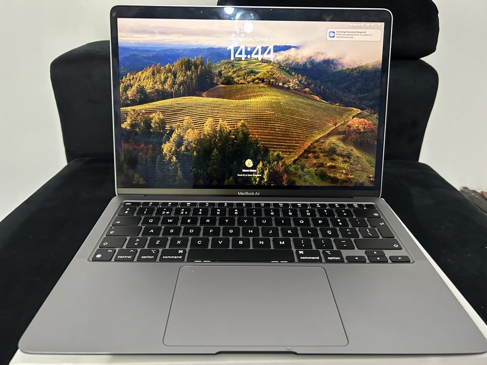 Macbook M1 como novo, com 12 garantia - Preço Fixo