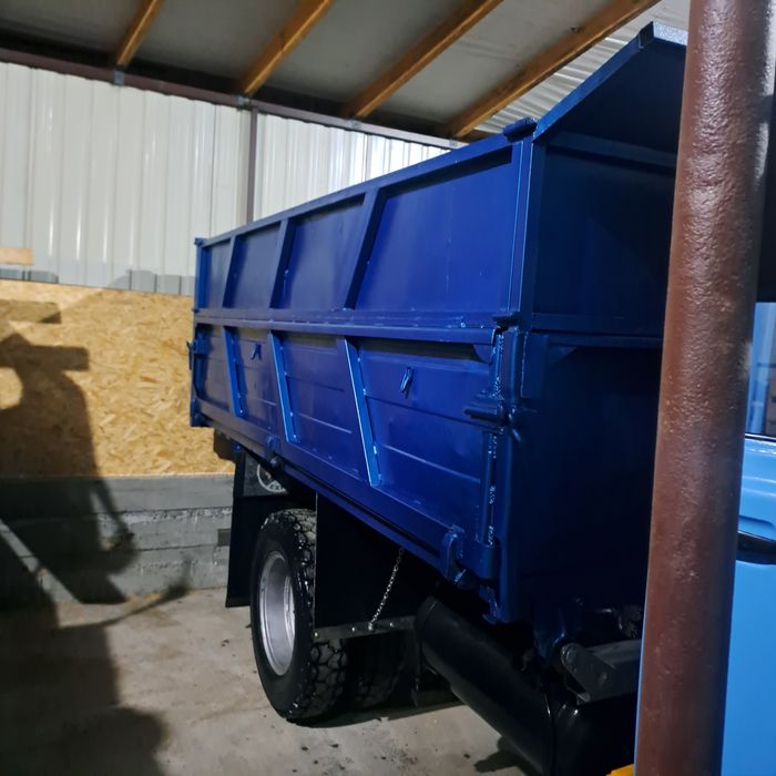 Газ 3307 після реставрації.