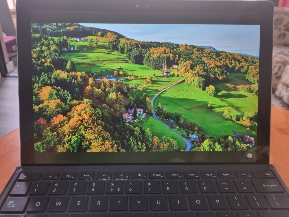 Surface Pro 4, Windows 10Pro