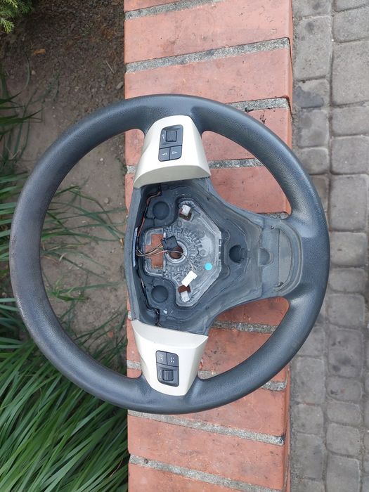 Kierownica Multifunkcyjna Opel Corsa D  131/5555/9