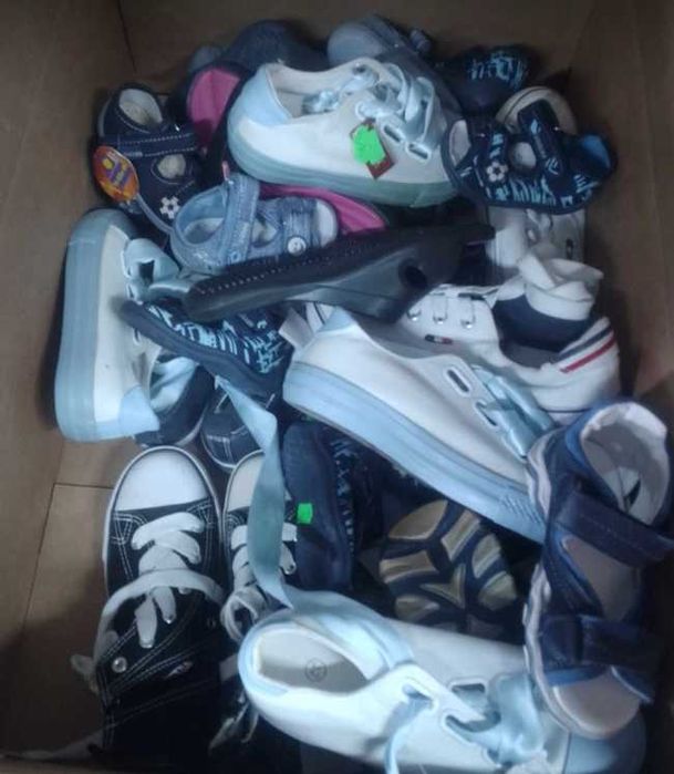 Buty z likwidacji sklepu