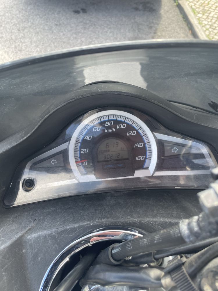Honda pcx poucos km