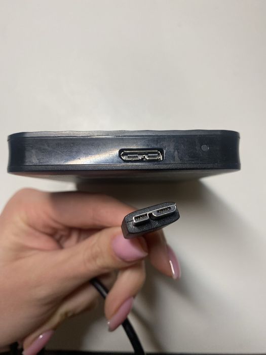 Внешний накопитель, жесткий диск 1Tb
