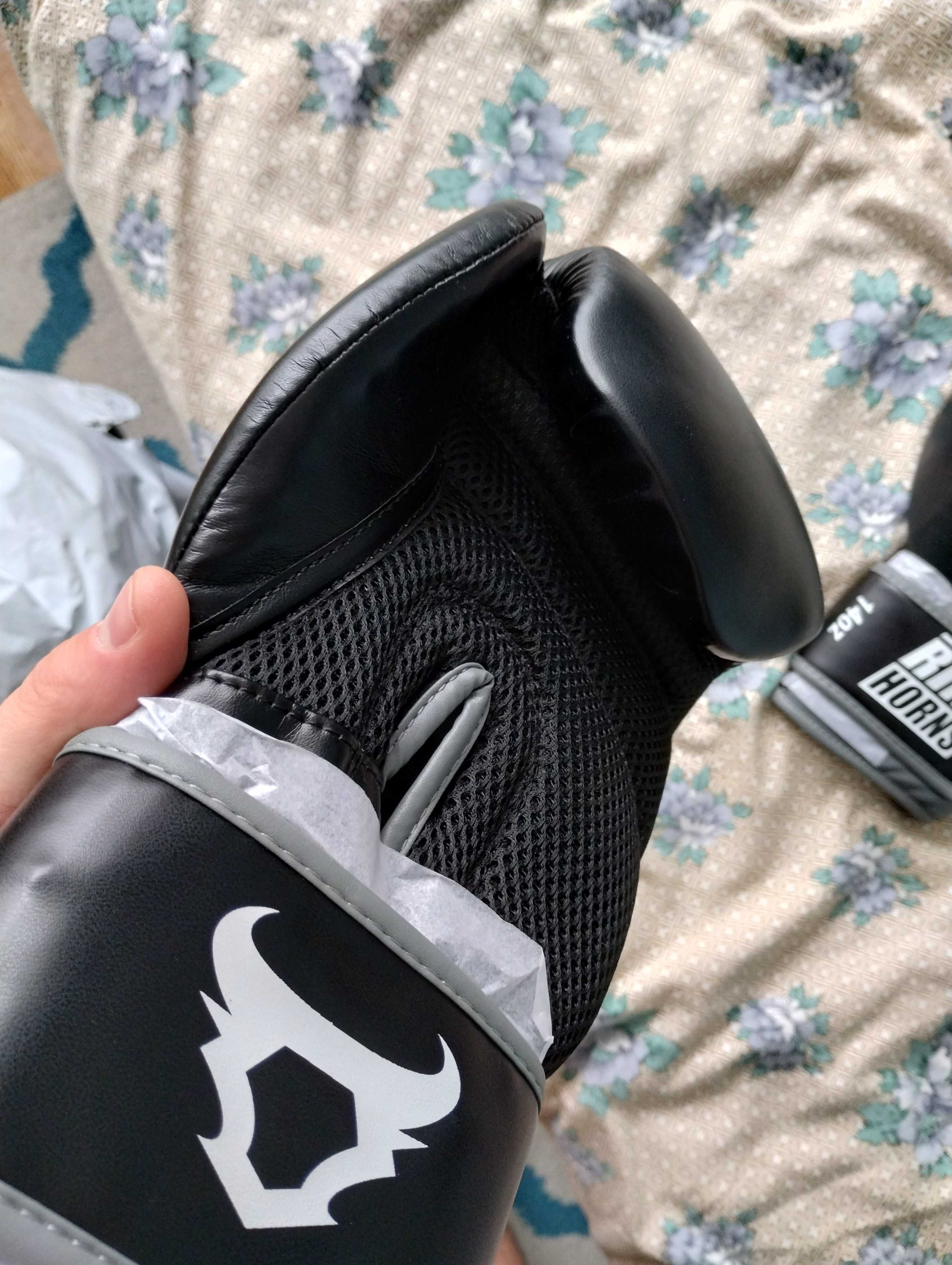 Boks rekawice bokserskie venum ufc ringhorns 12oz