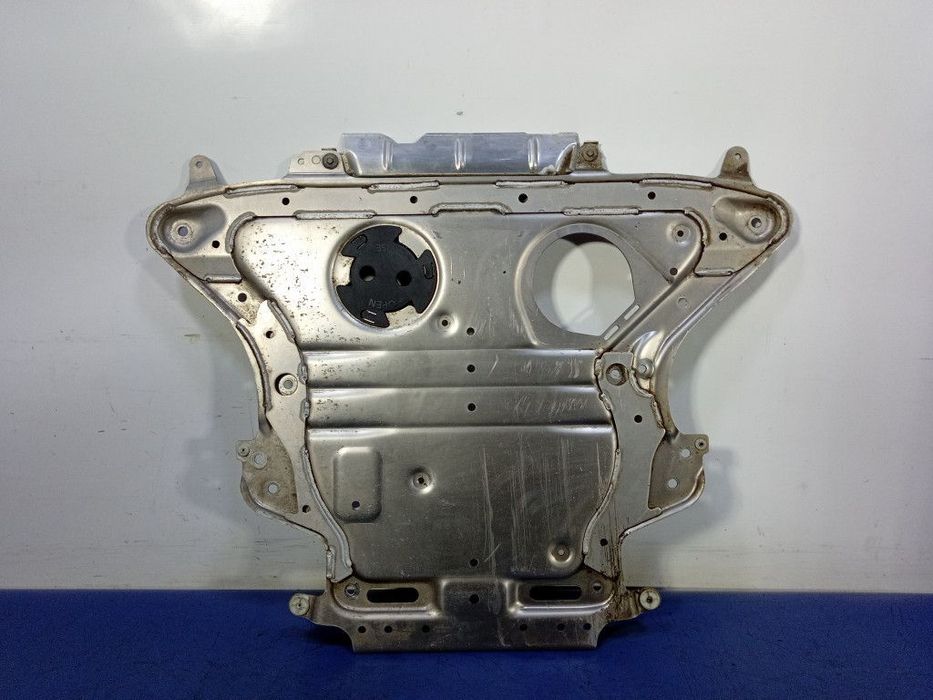 BMW M5 F90 OSŁONA PŁYTA POD SILNIK BLACHA 6887546