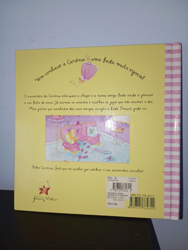 Livro " A fada Carolina - Segredos e surpresas '