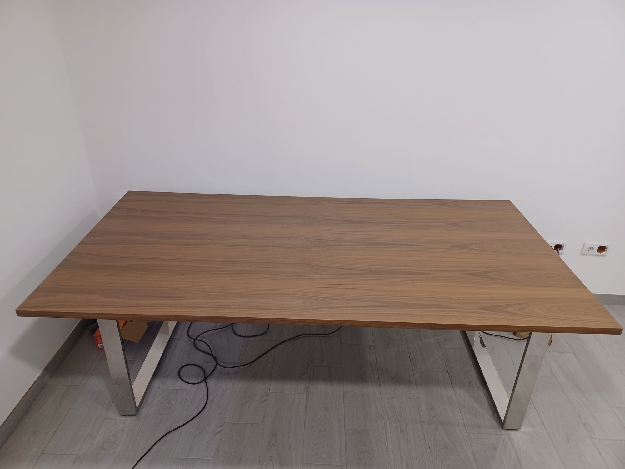 Mesa de jantar c/ pé inox