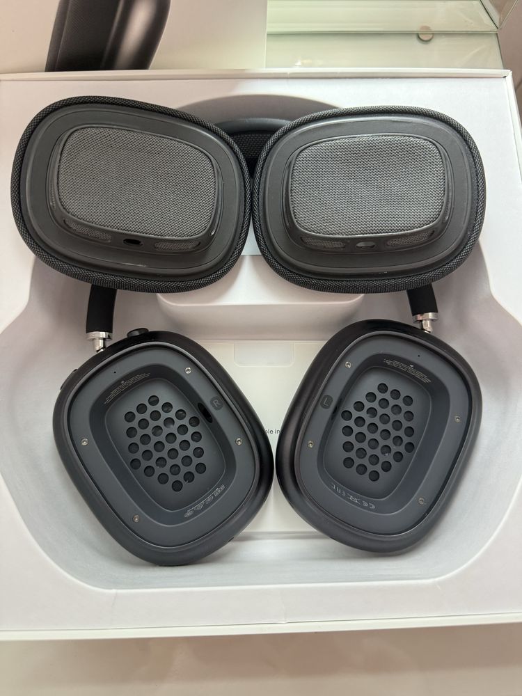 Apple Airpods Max Czarne - odbior osobisty warszawa i okolice