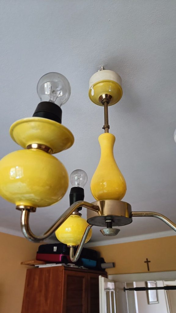Lampa sufitowa PRL, żyrandol 3-ramienny PRL, stara lampa, vintage