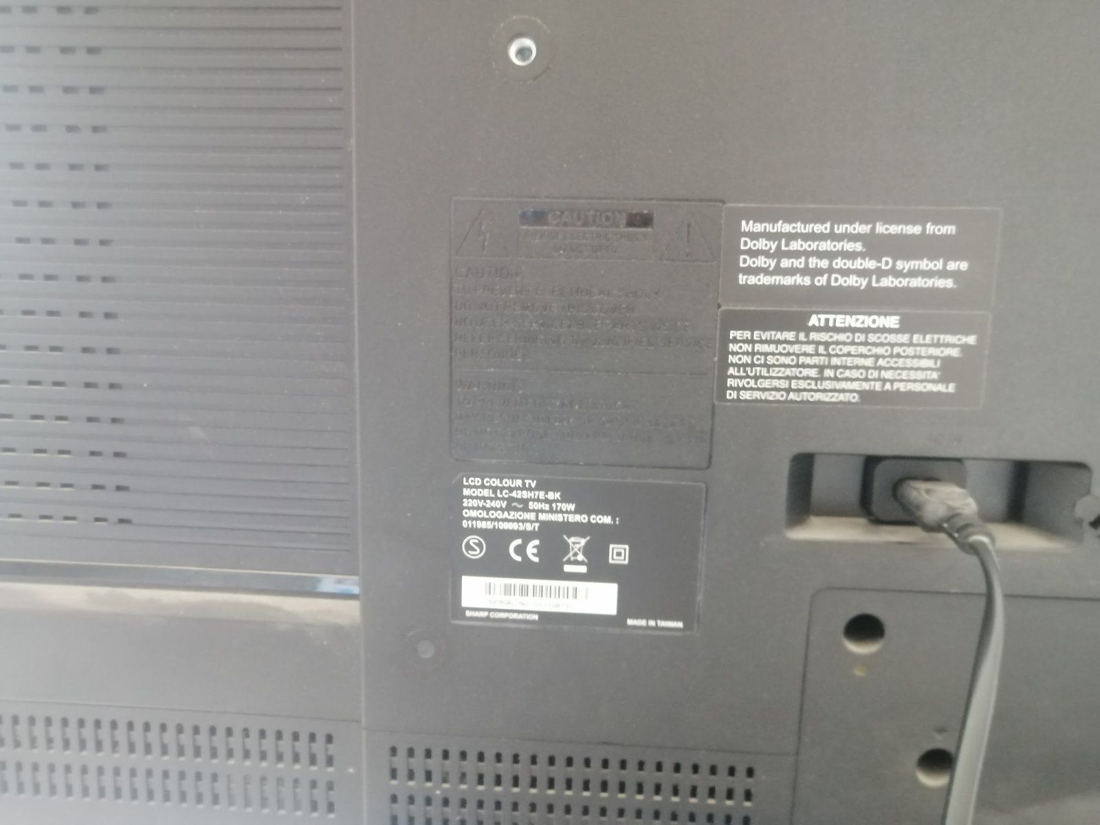 Телевизор SHARP  LCD