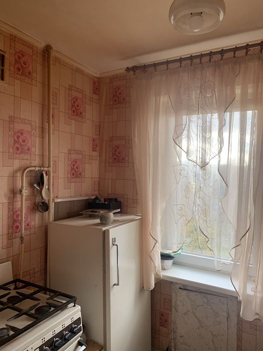 Продаем 1 комнатную квартиру Терновской район. 8 горбольница.